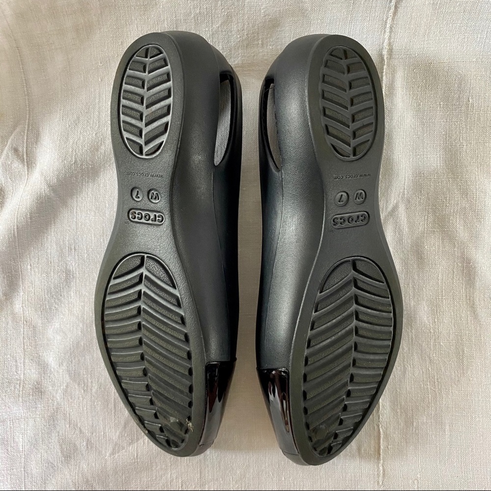 CROCS Open Vented Back Flat Ballet Rain Shoe - Picture 5 of 8